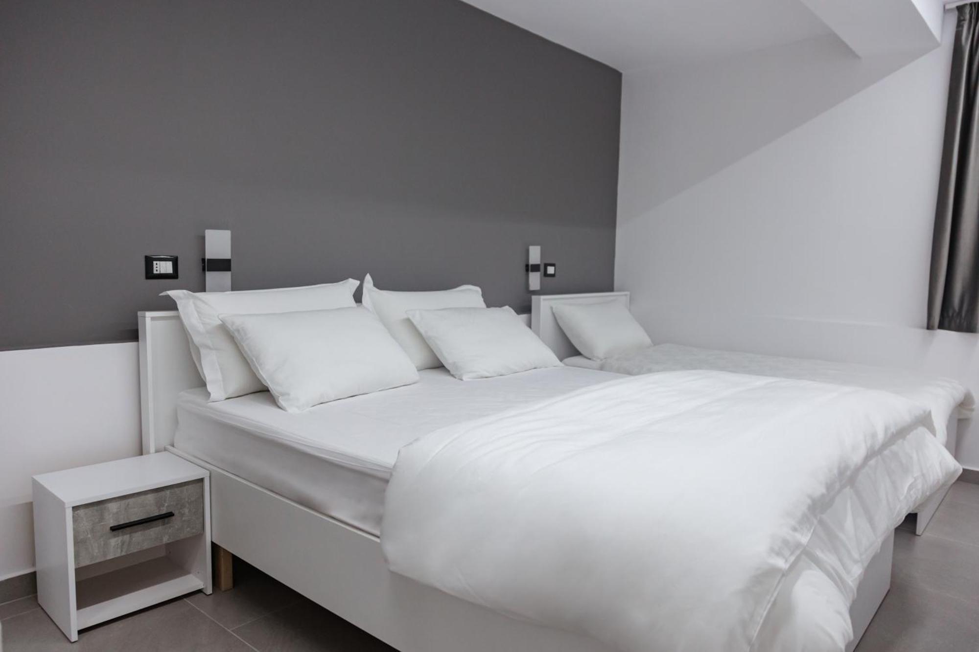 Mon Prive Apartment Тирана Екстериор снимка
