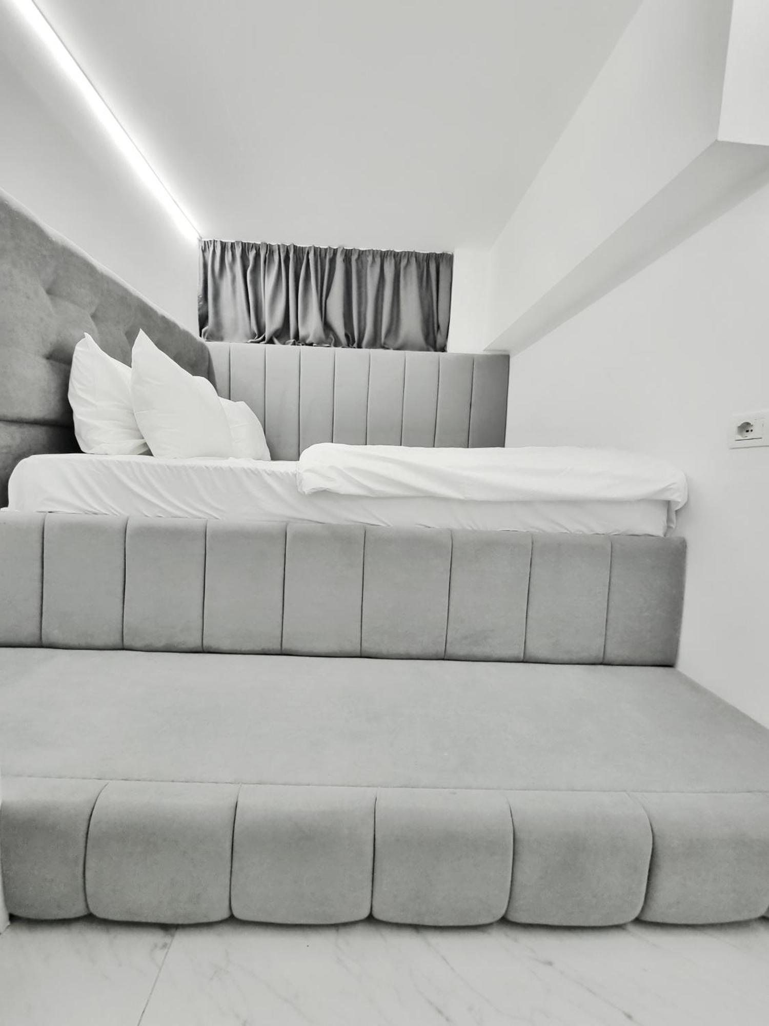 Mon Prive Apartment Тирана Екстериор снимка